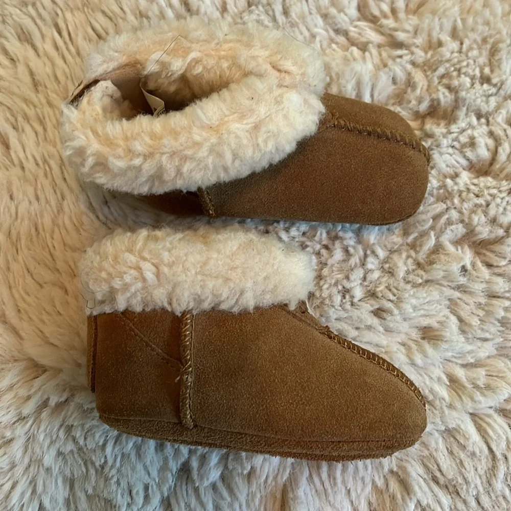 Kids Cozy Shearling-Lined Slipper Bootie - Chestnut